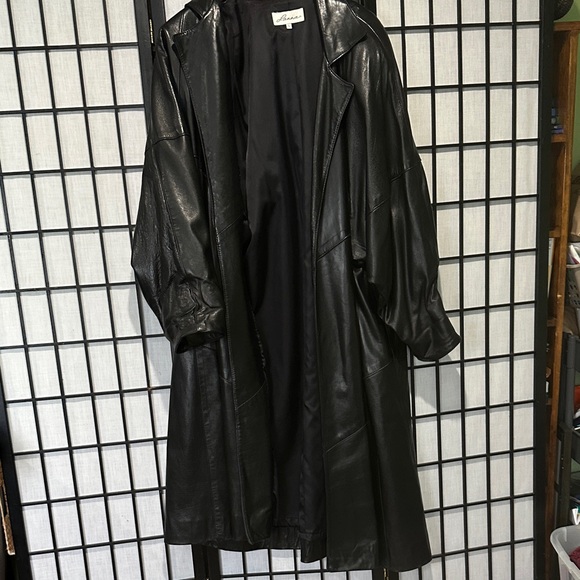 Vintage LAnna Heavy Black Leather Trench Coat 1980’s